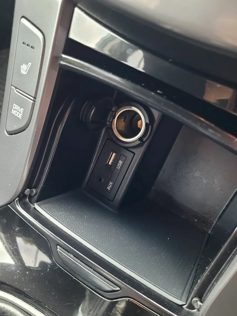 161 HYUNDAI i40 1.7 DIESEL SE NAV EDITION - Image 2