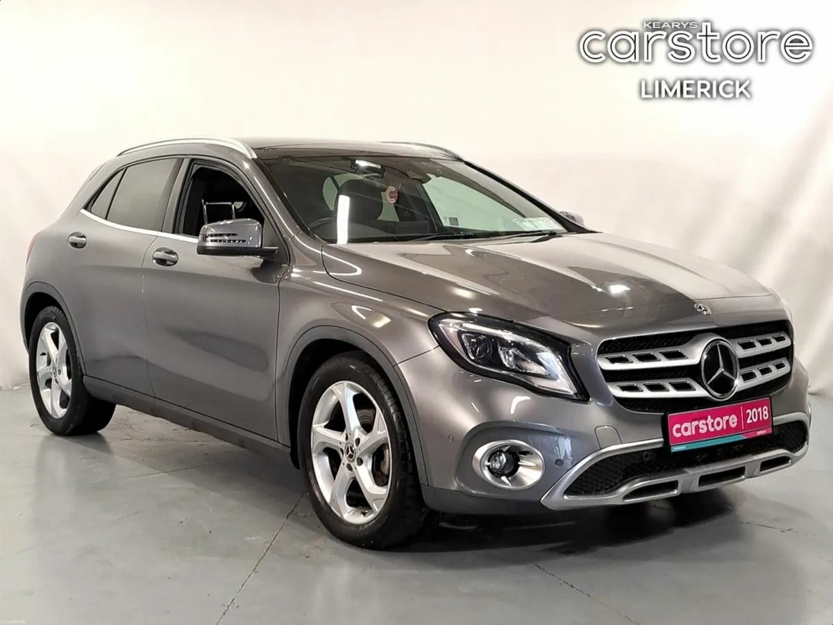 Mercedes-Benz GLA 180 AUTO 1.6 PET - Image 1