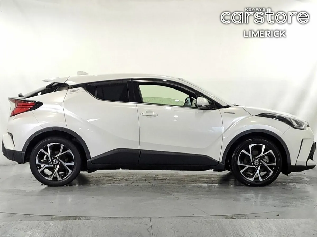 Toyota C-HR 1.8 PET HYB HEV - Image 2