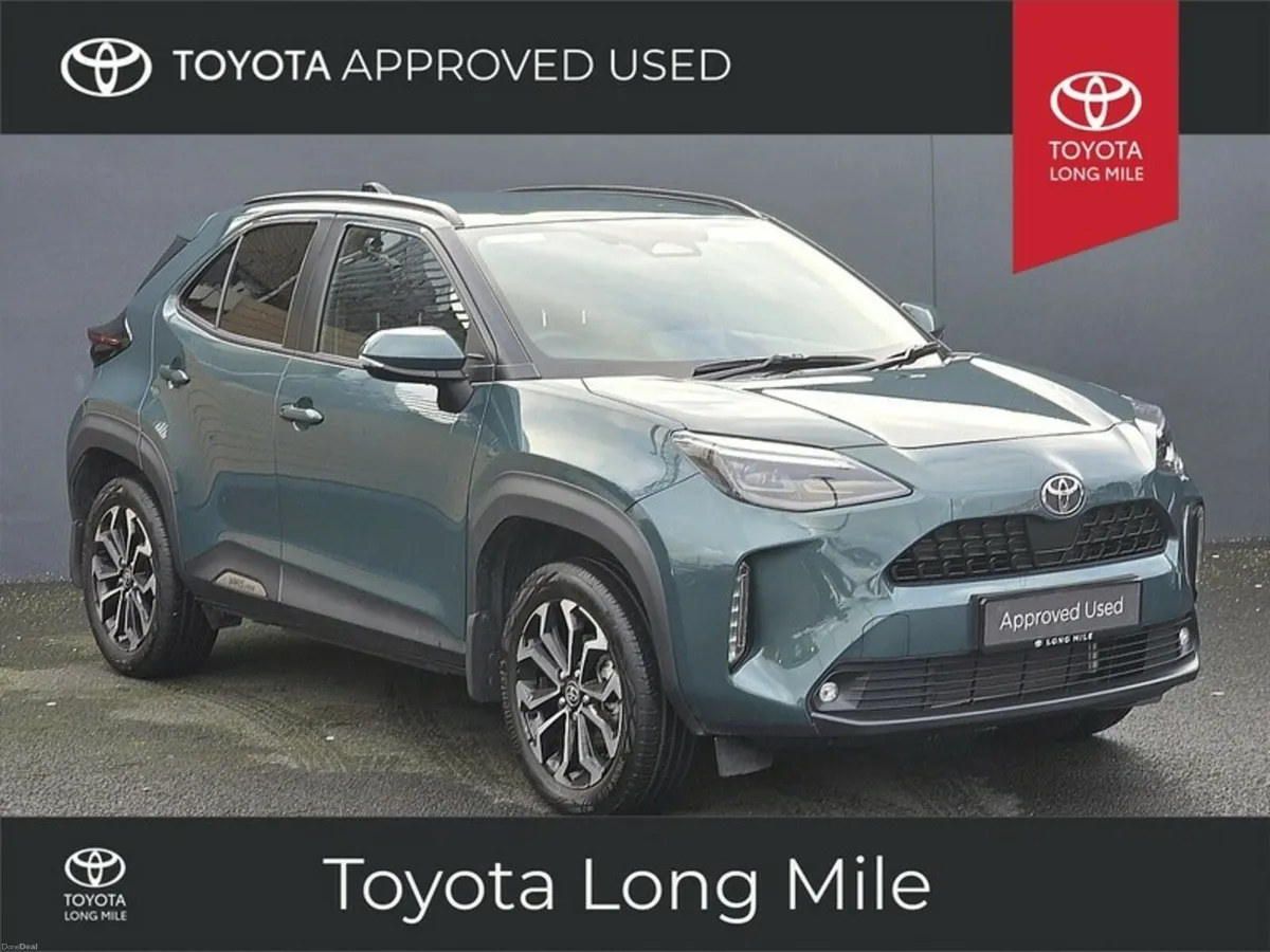 Toyota Yaris Cross 1.5 Hybrid Luna Sport 5Dr - Image 1
