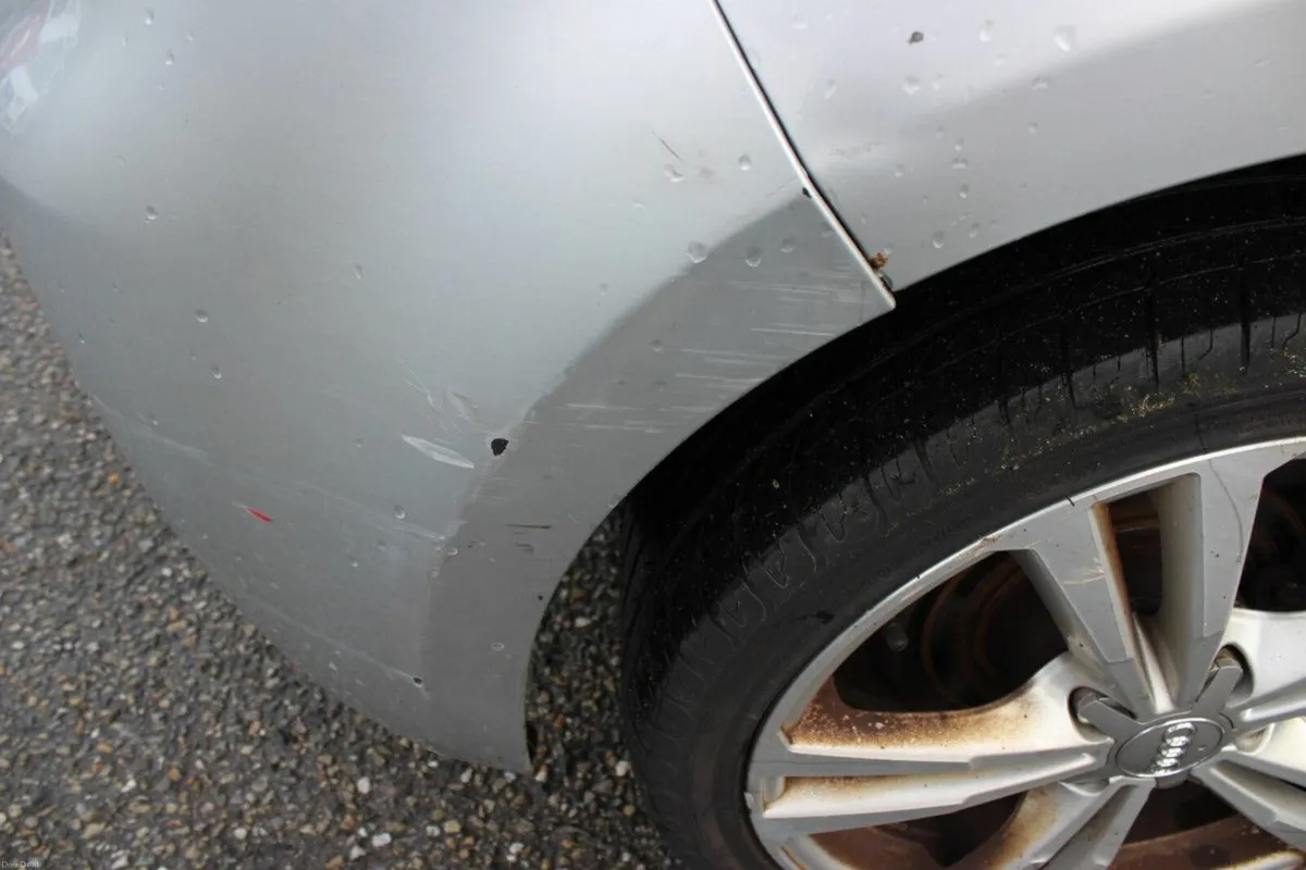 Volkswagen Golf 1.6 TDI 105BHP SE - TENDER 37 - GR - Image 4