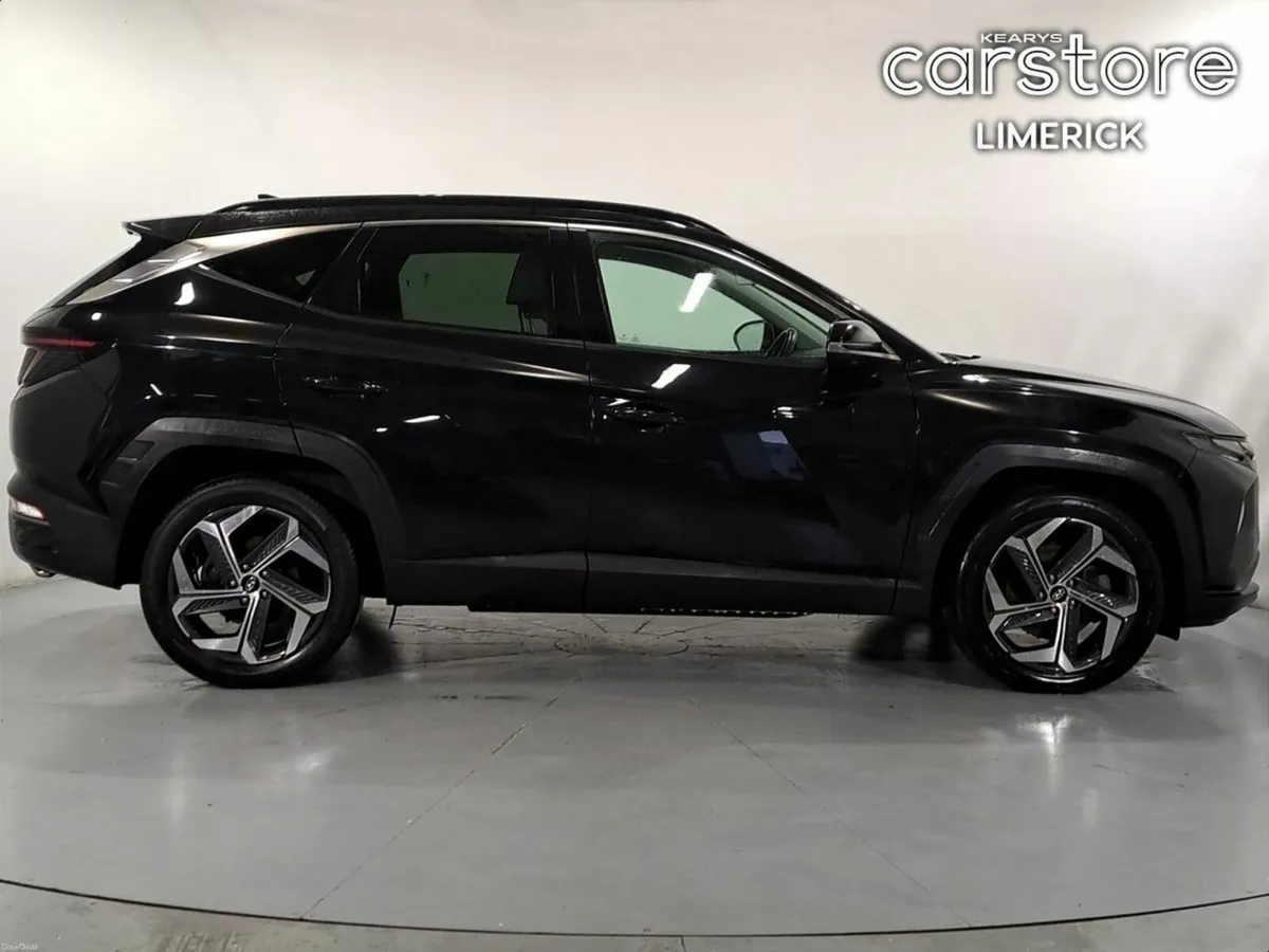 Hyundai Tucson 2WD Executive Plus HEV Auto - Image 2