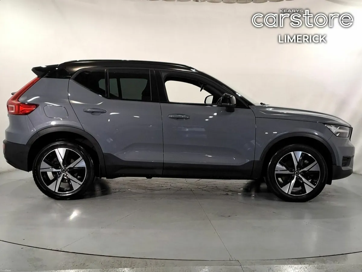 Volvo XC40 PHEV T4 (197hp) R-Design FWD - Image 2