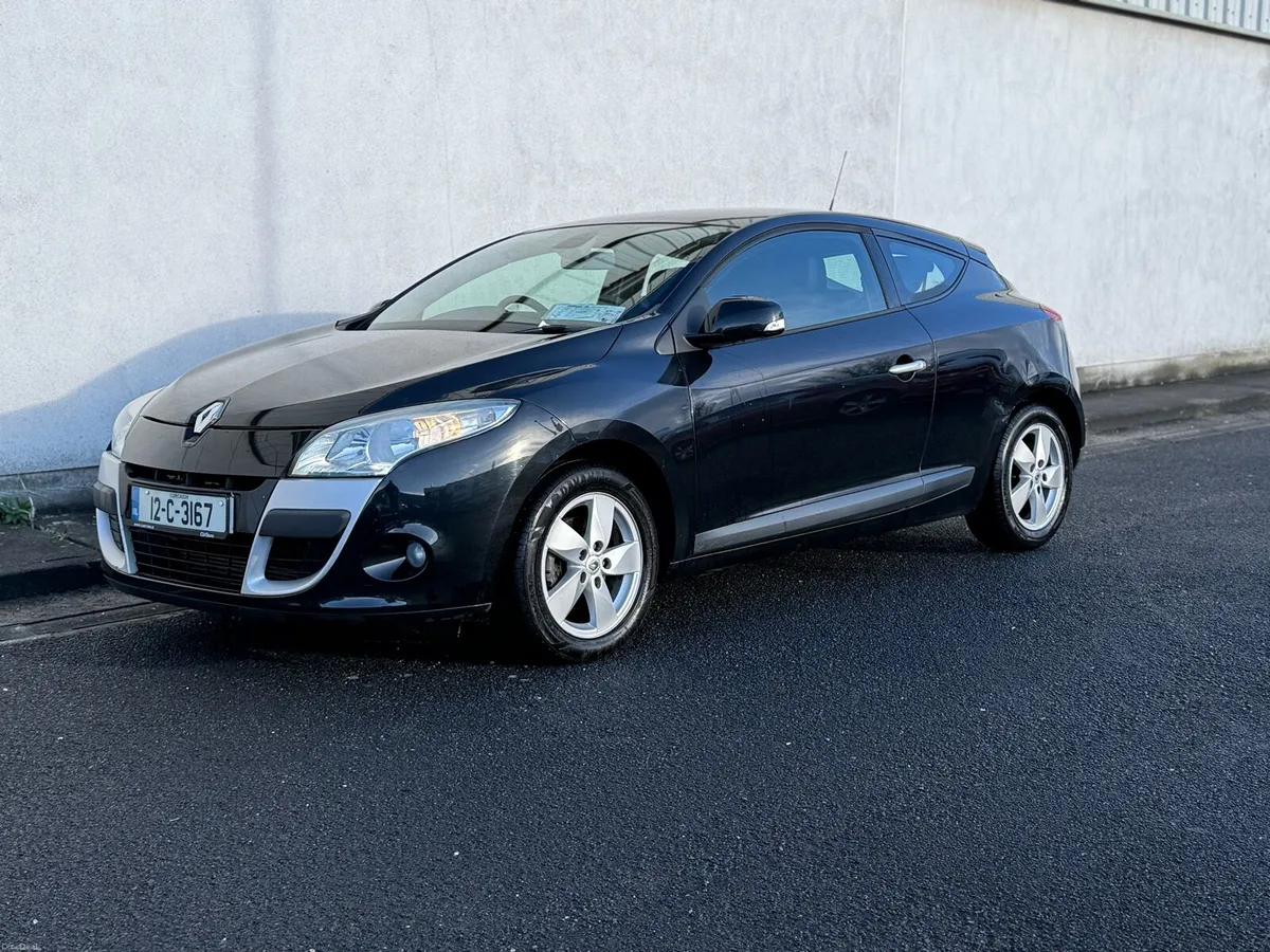 2012 Renault Megane TOM TOM edition ✅ - Image 1