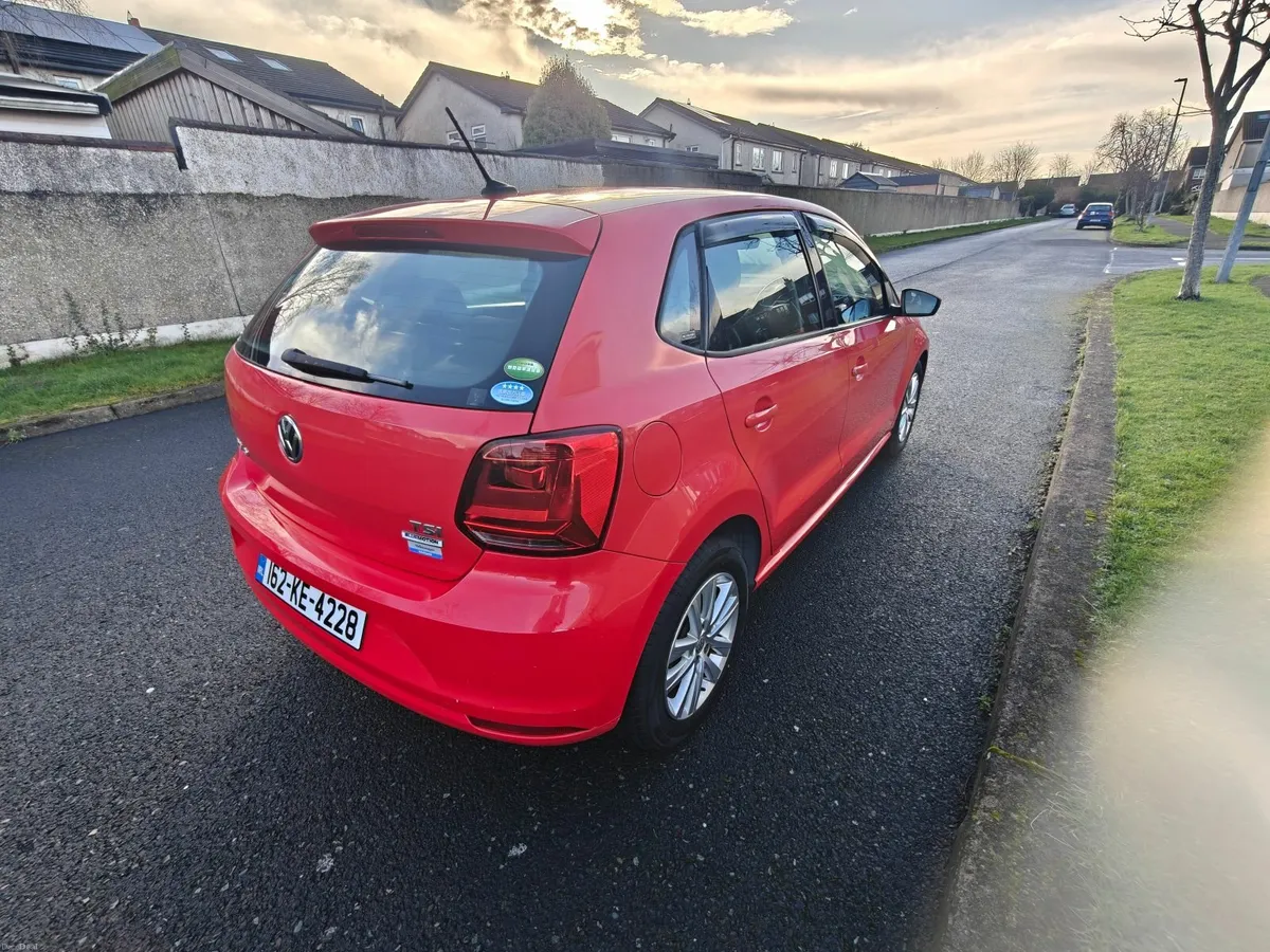 Volkswagen Polo 2016 - Image 1