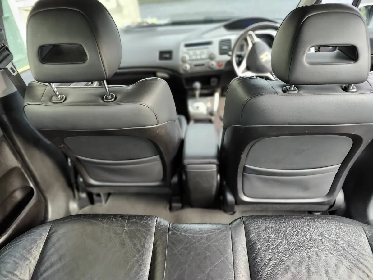 Honda Civic 2009 Automatic - Image 3