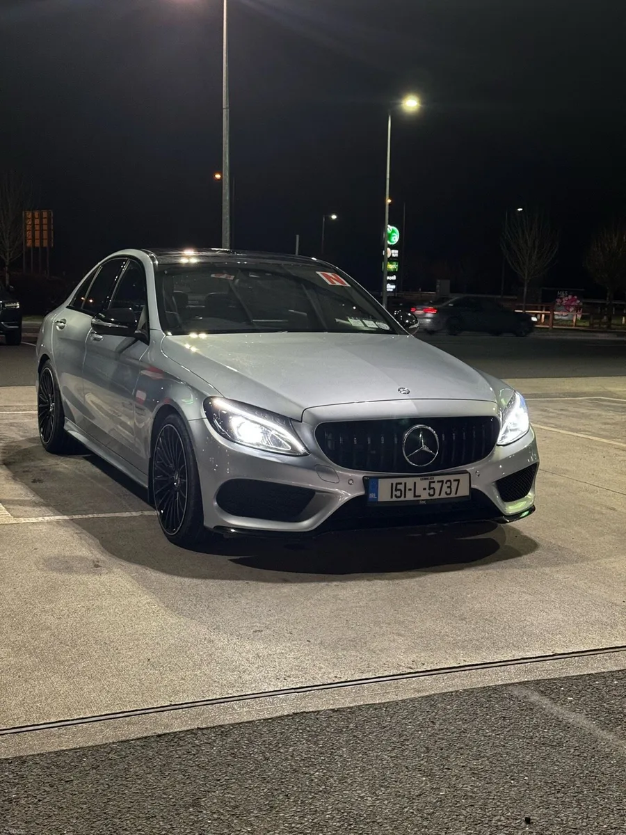 Mercedes c250 amg line premium plus - Image 1