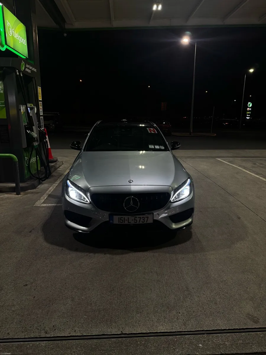 Mercedes c250 amg line premium plus - Image 2