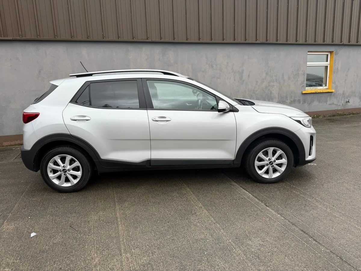 2020 Kia Stonic low km - Image 3