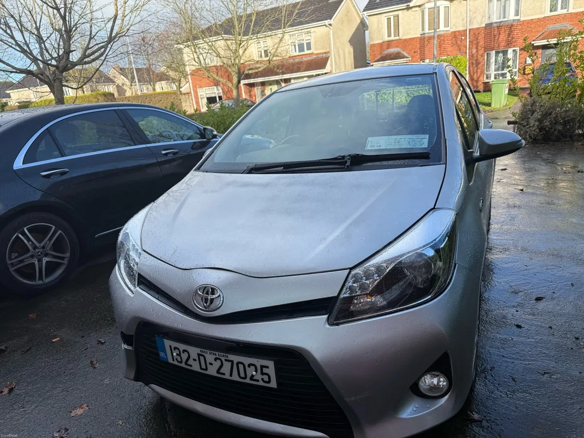 Toyota Yaris hybrid - Image 4