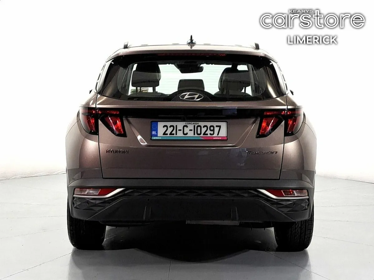 Hyundai Tucson Executive 5DR Diesel - Image 4