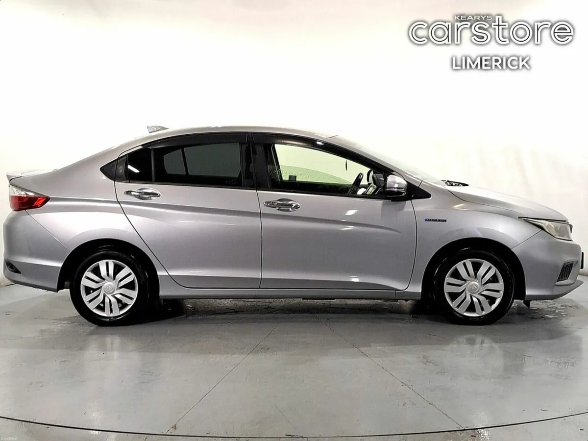 Honda Grace 1.5 PET HYBRID AUTO HEV - Image 2