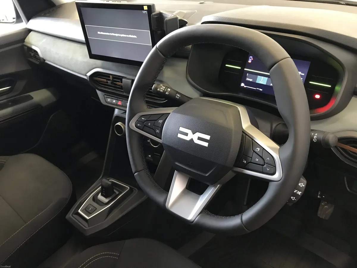 Dacia Jogger HEV 155 Extreme Auto - Image 6