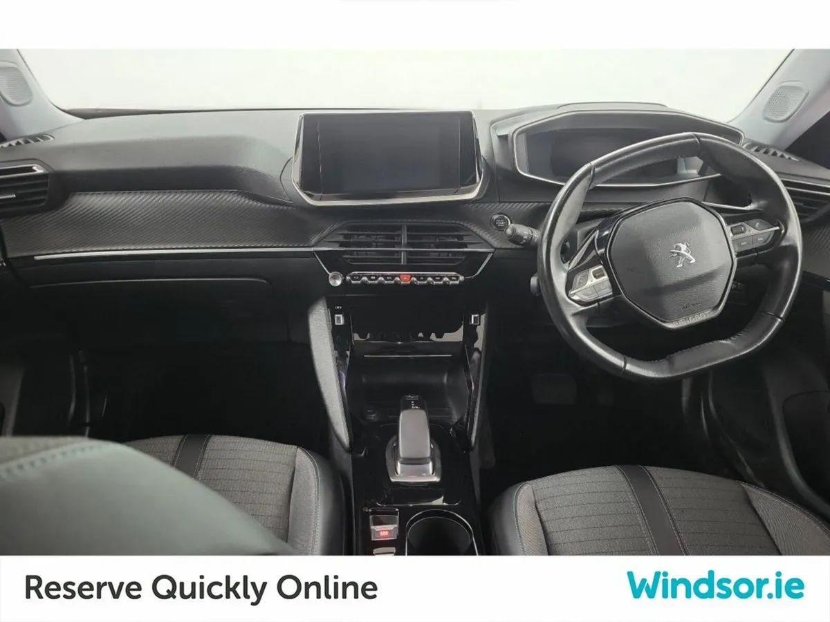 Peugeot 2008 Electric 136 bhp (50 kWh) ALLURE - Image 4