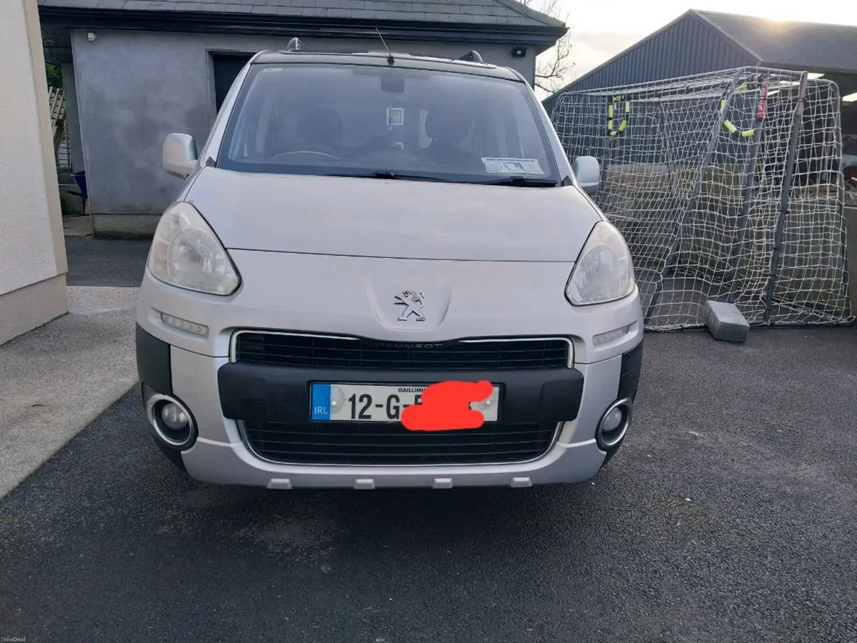 2012 Peugeot Partner Tepee - Image 1