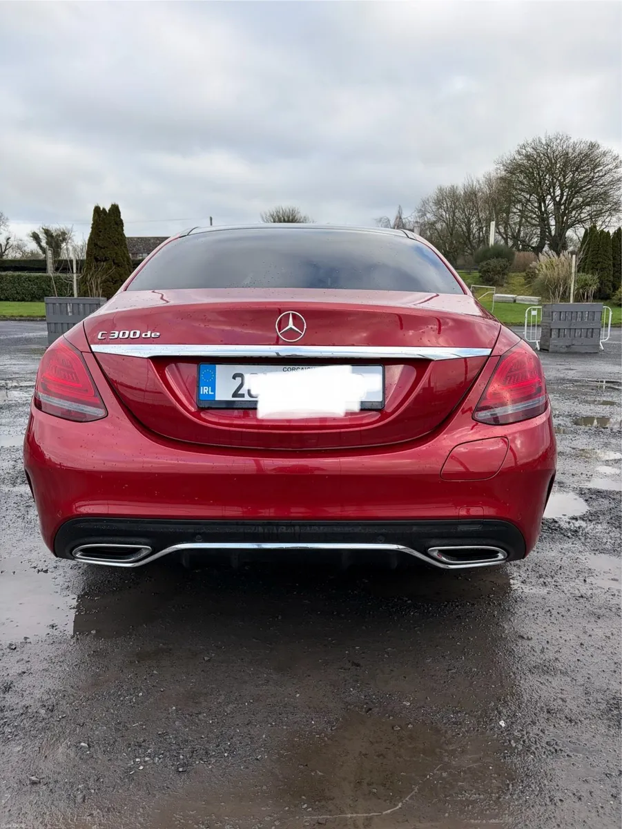 2020 Mercedes-Benz C300de - Image 4