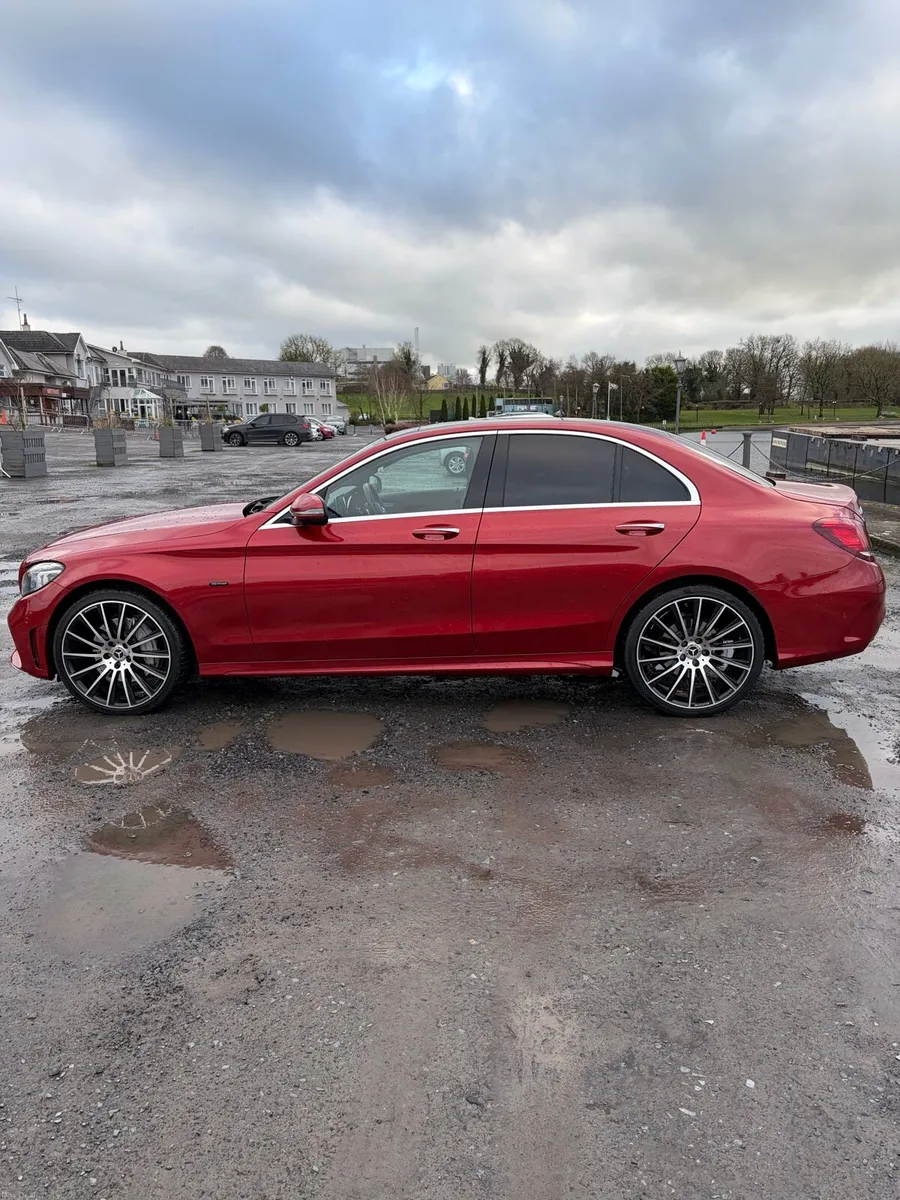 2020 Mercedes-Benz C300de - Image 3