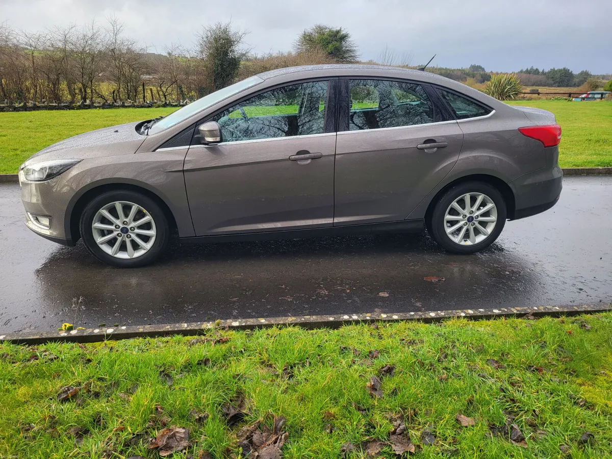 Ford Focus 1.5 Diesel  LOW KMS. - Image 4
