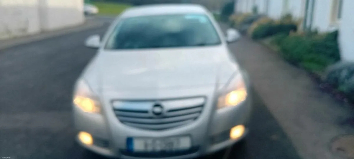 2011 opel insignia nct 7/26 tax 4/26 - Image 1