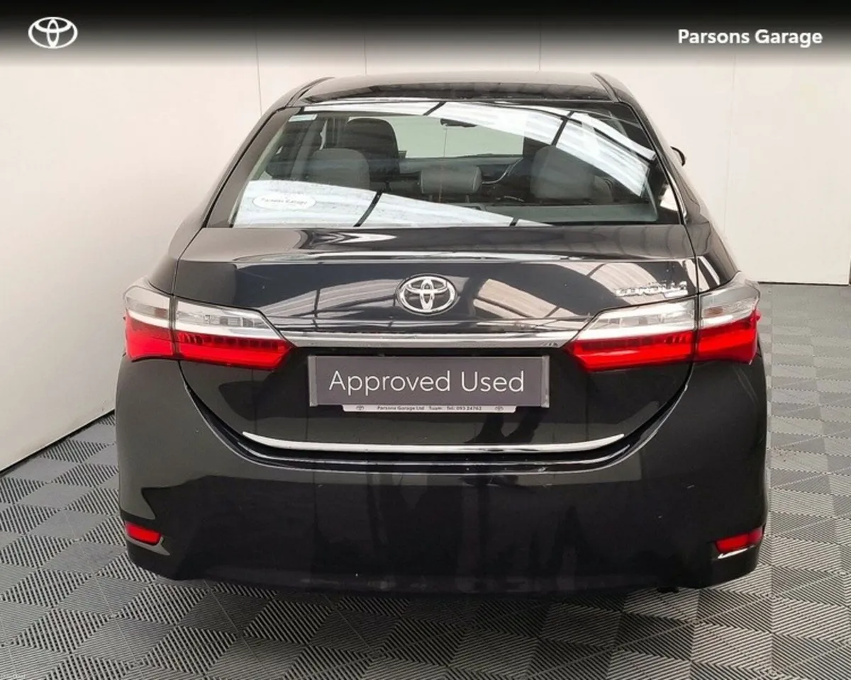 Toyota Corolla COROLLA 1.4 D4D LUNA - Image 2