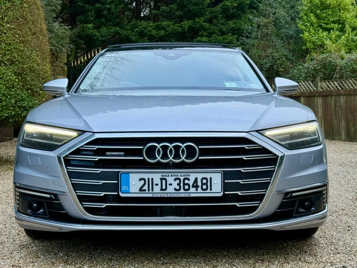 Audi A8 3.0TFSI E LONG WHEEL BASE  QUATTRO *F.AUDI - Image 3