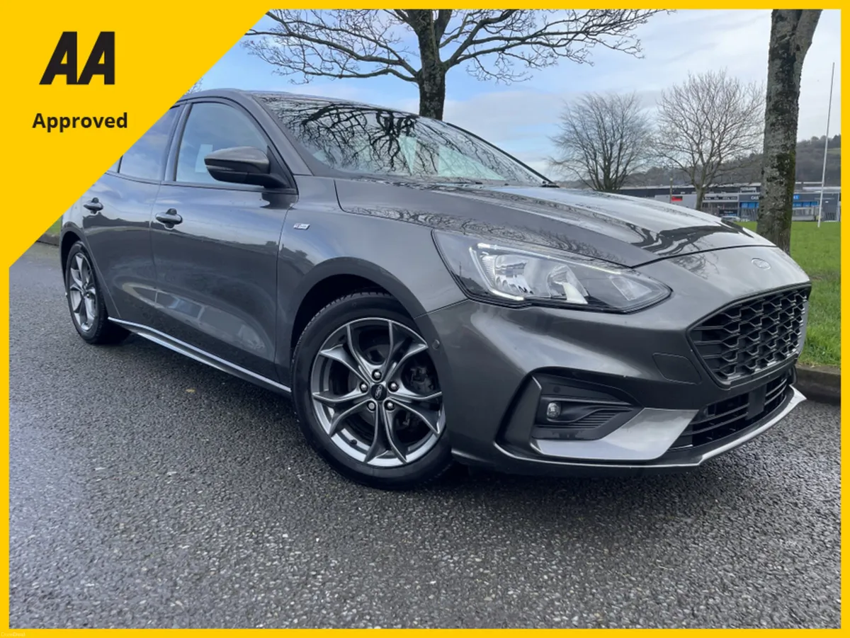 Ford Focus 1.5 ST LINE TDCI FREE DELIVERY - Image 3