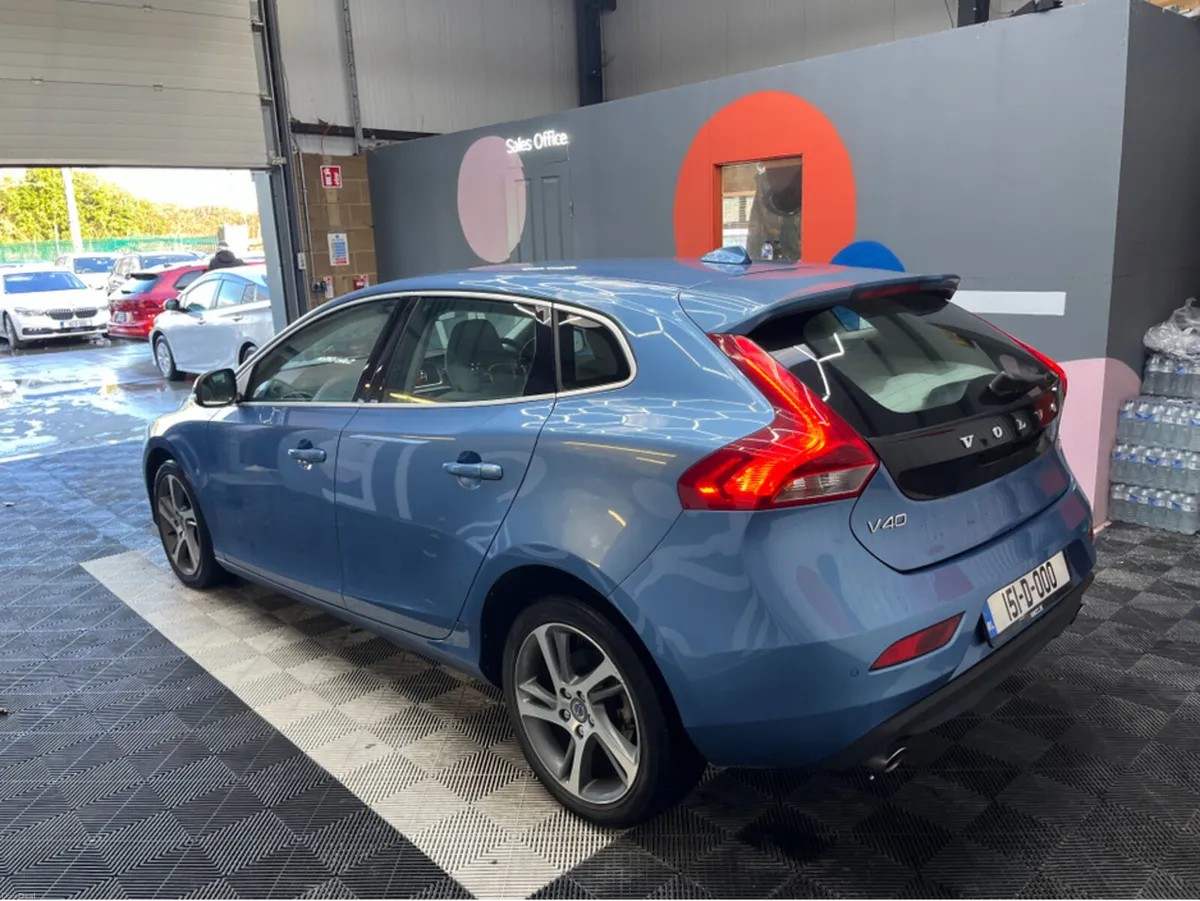 Volvo V40 €11950 2015 VOLVO V40 D4 SE 2.0 AUTOMATI - Image 4