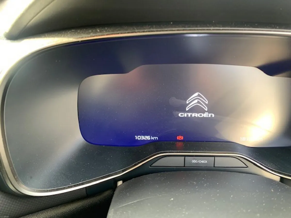 Citroen C5 Aircross MAX EDITION BLUEHDI 130 EAT8 M - Image 3