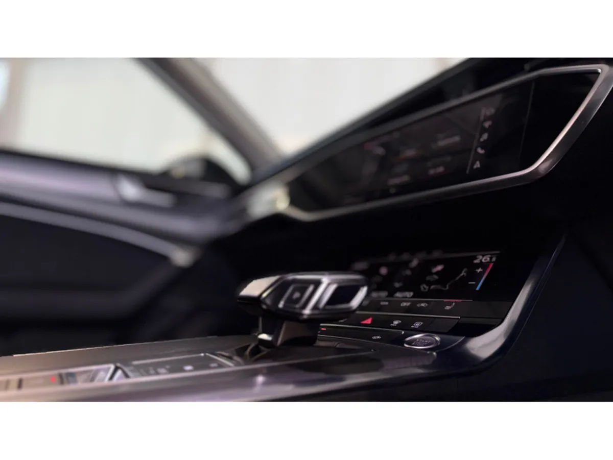 Audi A6 2.0 TDI 204BHP S 40 4DR AUTO S- LINE - Image 4