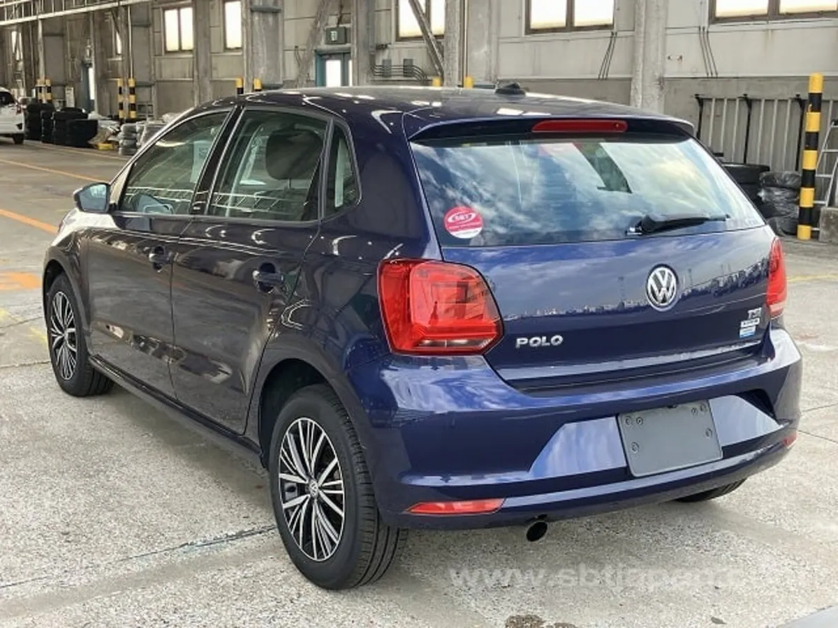 VOLKS POLO  / 2016/AUTO/NCT/TAX. - Image 4