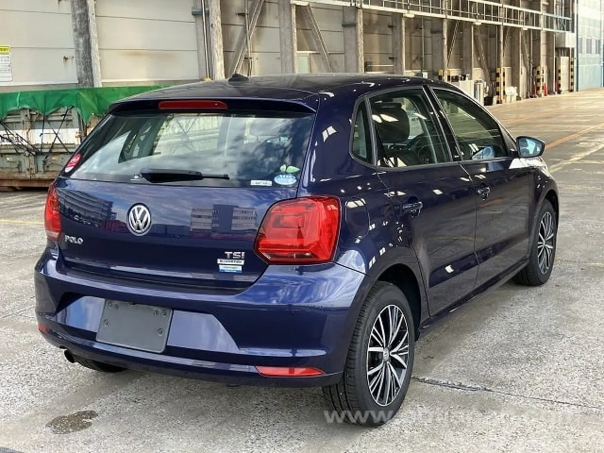 VOLKS POLO  / 2016/AUTO/NCT/TAX. - Image 3