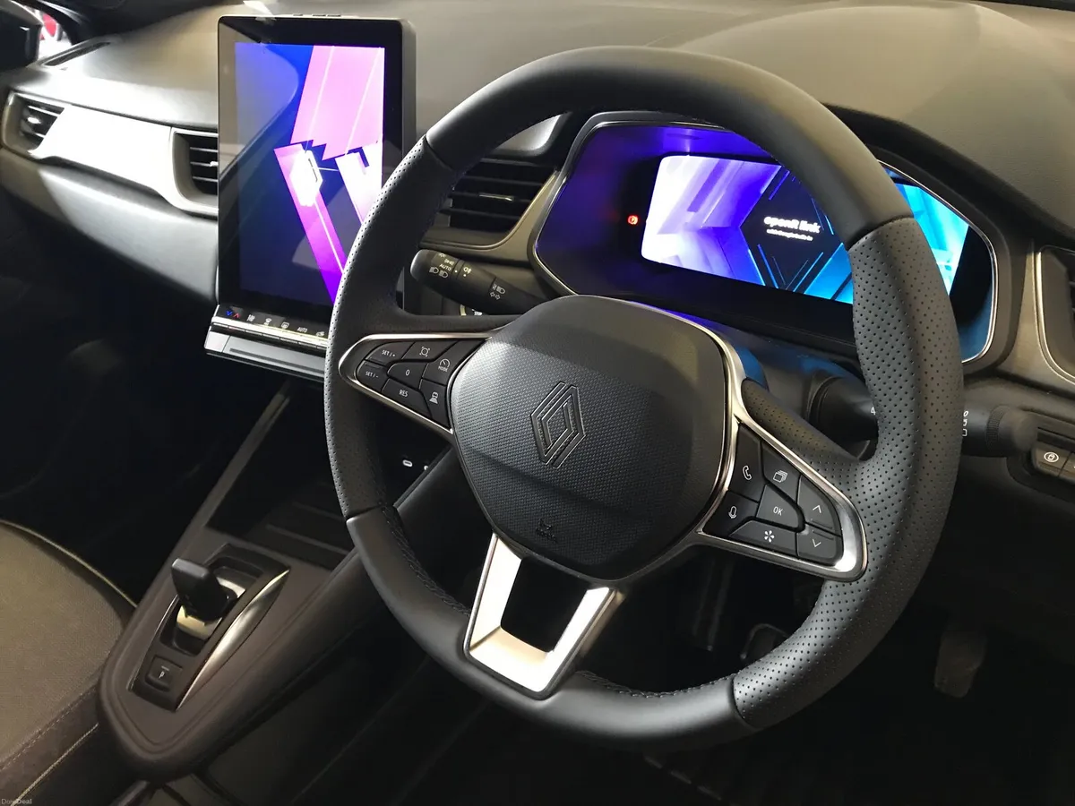Renault Symbioz Techno E-Tech Full Hybrid 160 Auto - Image 6