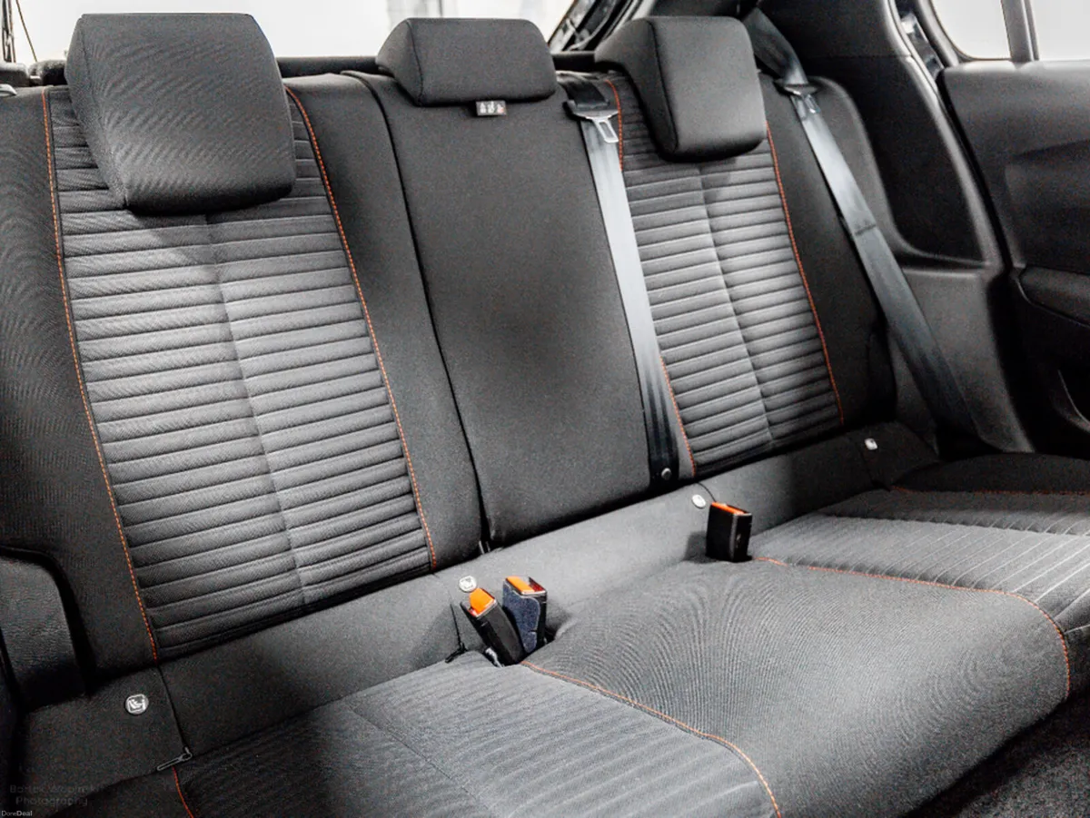 Peugeot 208 Active 1.2 Petrol 75HP - Image 4