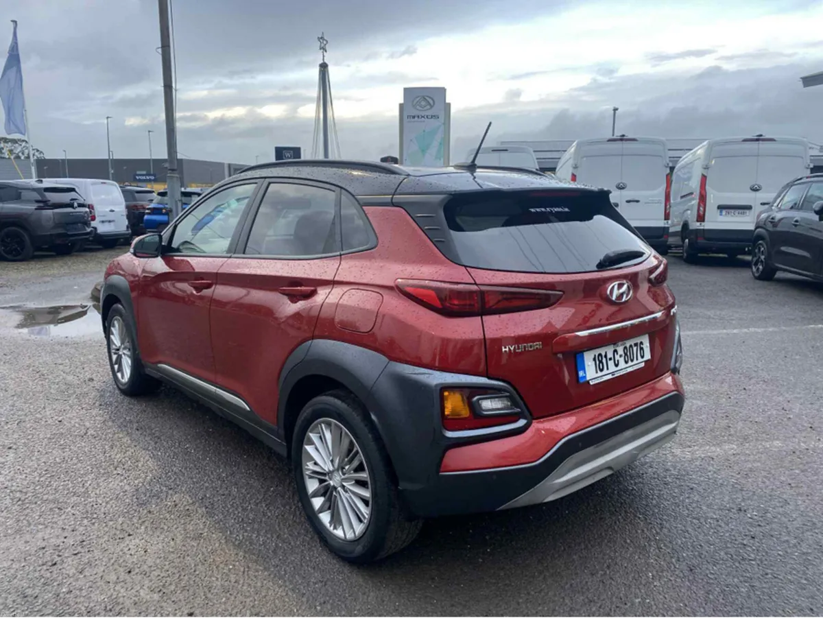 Hyundai KONA KAUAI EXECUTIVE 5DR - Image 3