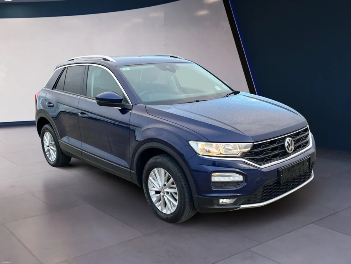 Volkswagen T-Roc DESIGN 1.0 TSI MANUAL 6SPEED FWD - Image 1