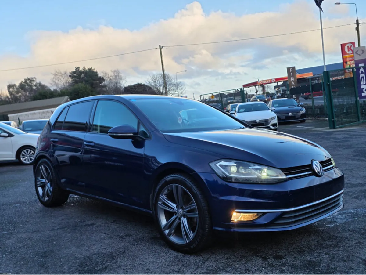 Volkswagen Golf 1.4 TSI FULL LEATHER SEATS ELECTRI - Image 3