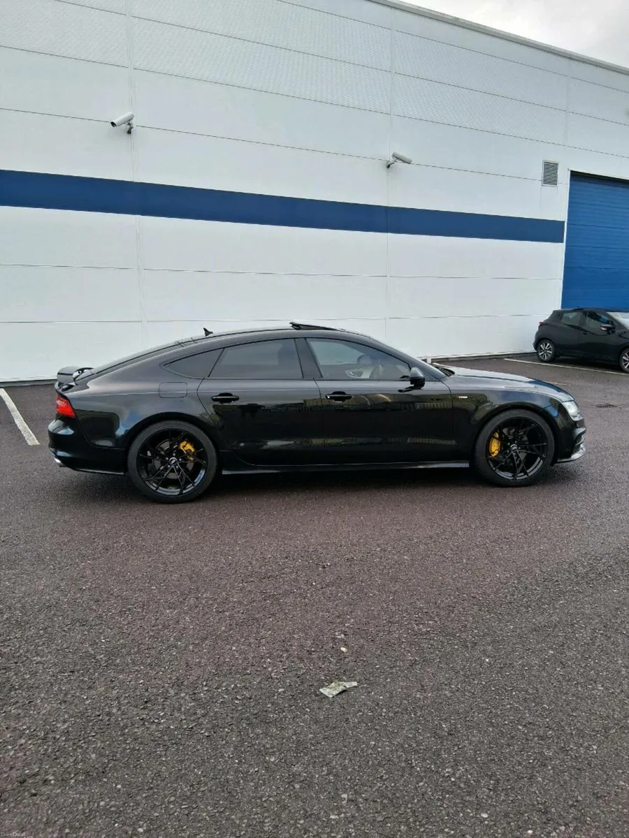 Audi A7 sline quattro - Image 2