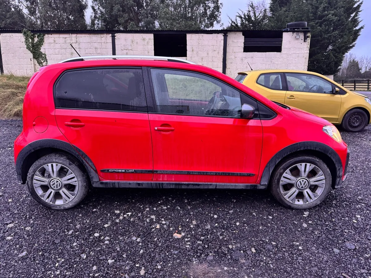 VW Up Cross 172 - Image 4