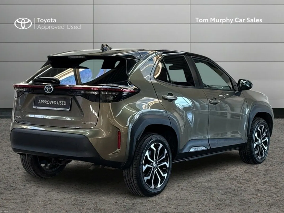 Toyota Yaris Cross CROSS LUNA SPORT 4DR AUTO - Image 2