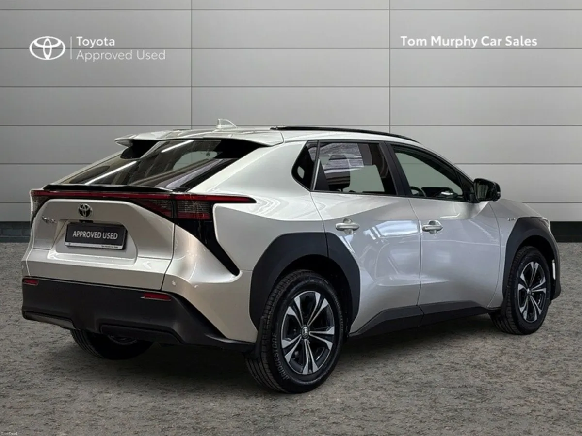 Toyota bZ4X bZ4X Sport FWD - Image 2
