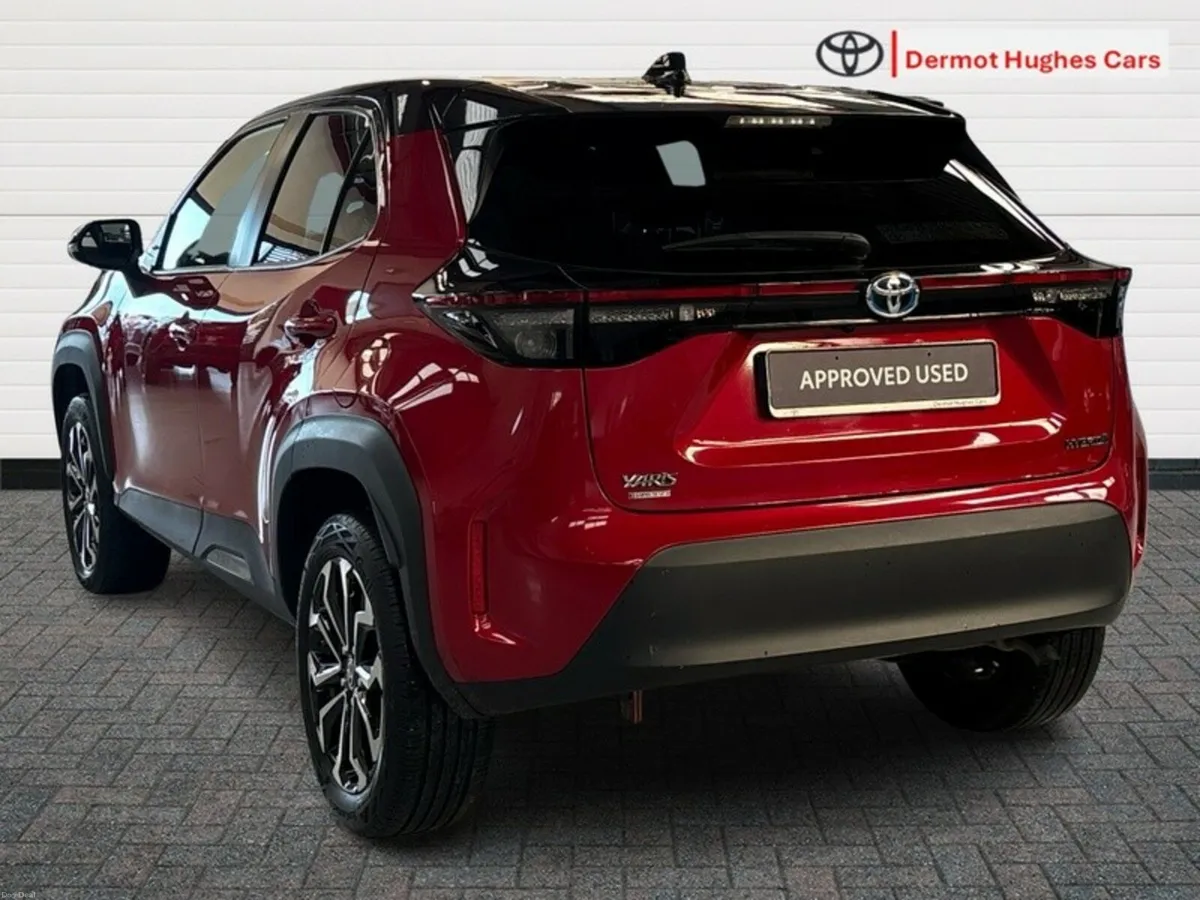 Toyota Yaris Cross LUNA SPORT 4DR AUTO - Image 2