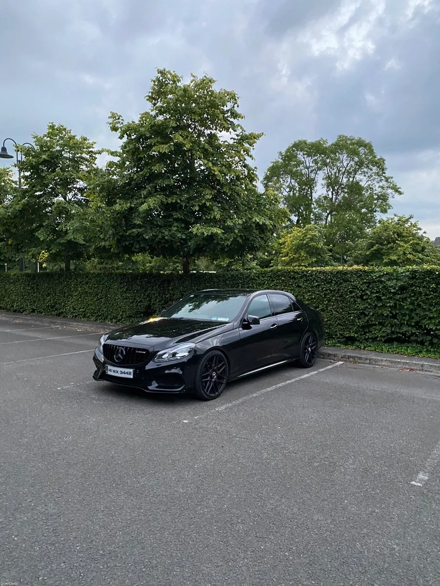 Mercedes-Benz E-Class 2014 | E250 | AMG | Low Kms - Image 3