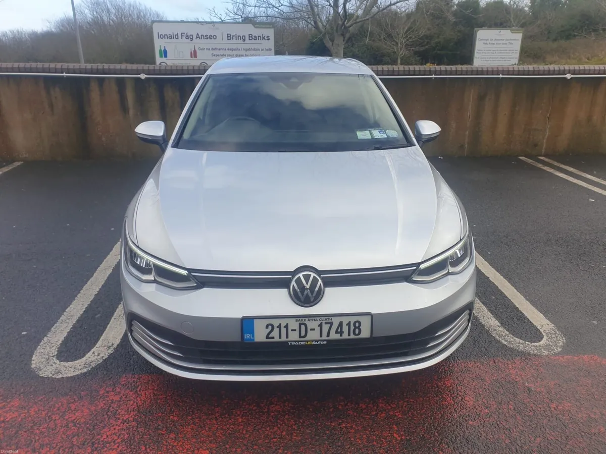 Volkswagen Golf - Image 1