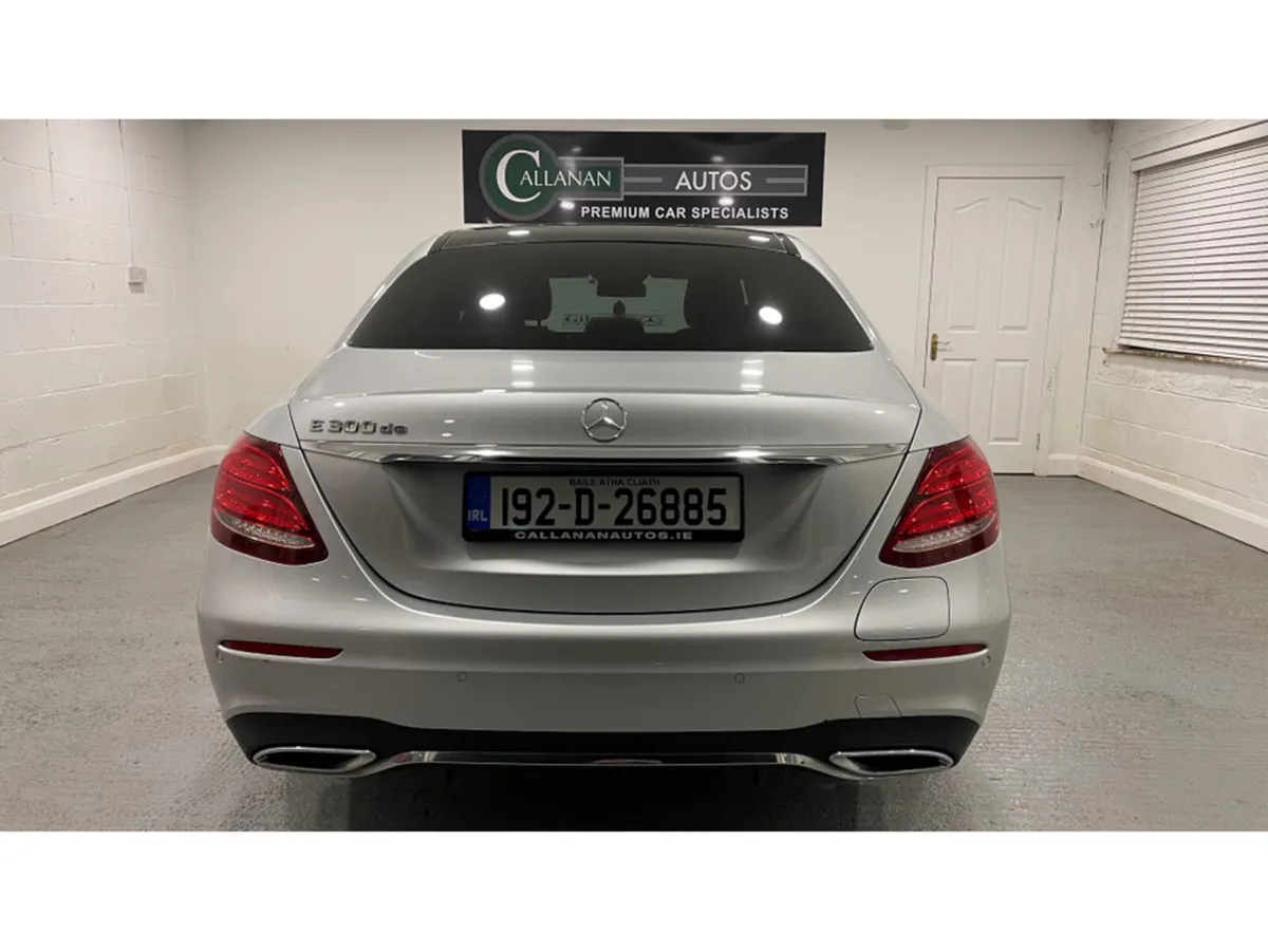 Mercedes-Benz E-Class 300DE  AMG LINE PREMIUM PLUS - Image 3