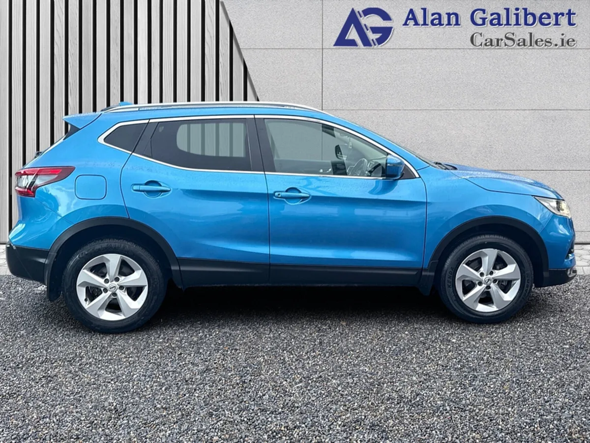 Nissan Qashqai 1.5 SV €69 PW - Image 3