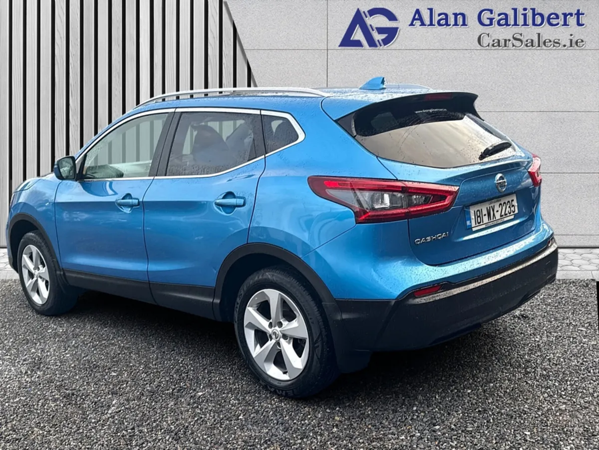 Nissan Qashqai 1.5 Diesel SV €69 PW Glass Roof - Image 2