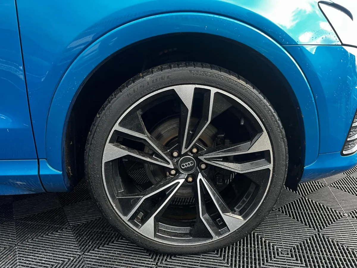 Audi Q3 Audi Q3 1.4 TFSI S-line, auto, petrol, ful - Image 3