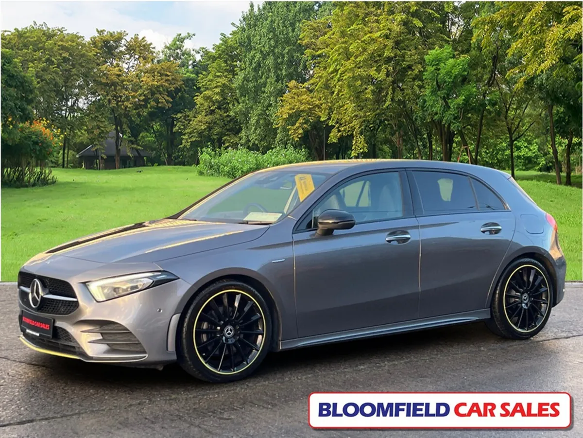 Mercedes-Benz A-Class EDITION 1 , AMG LINE // AUTO - Image 3