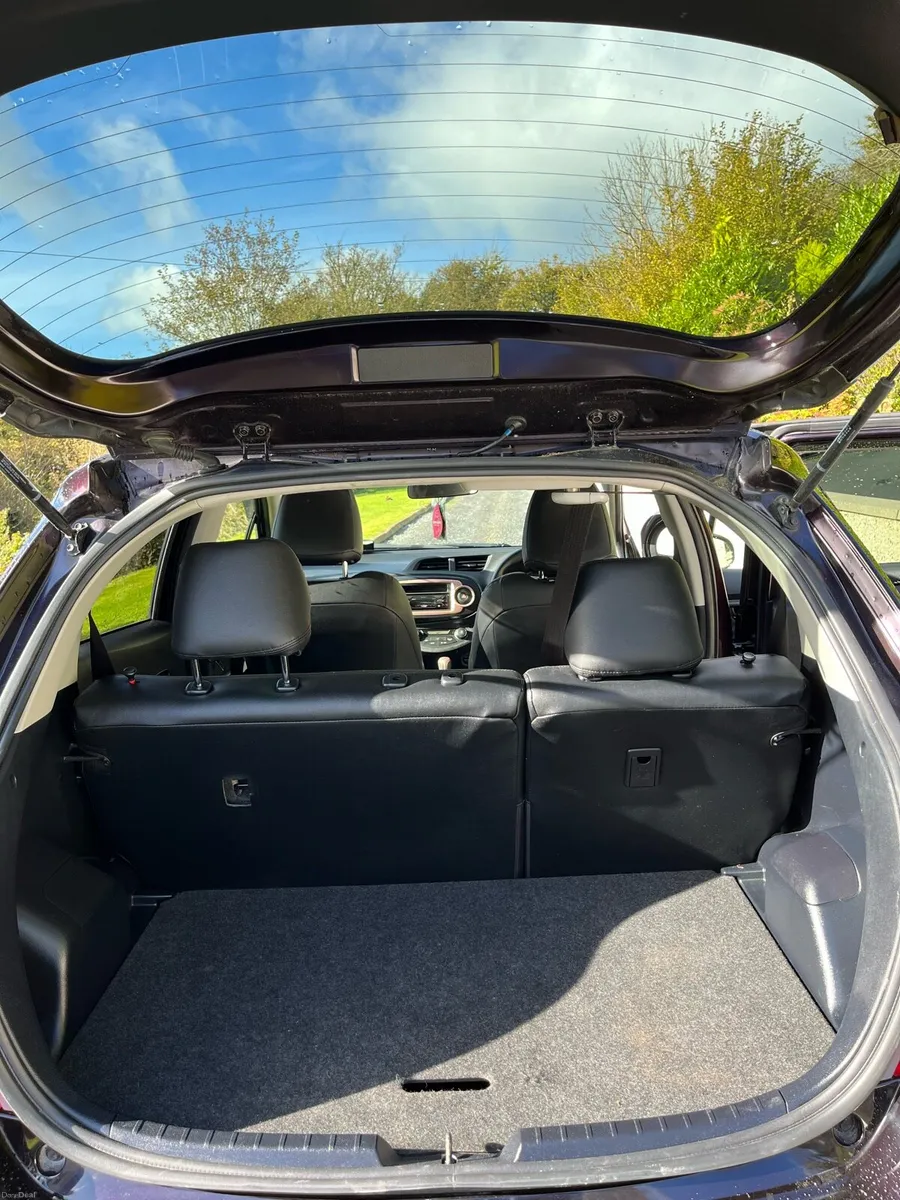 Toyota Vitz/ Yaris - Image 2