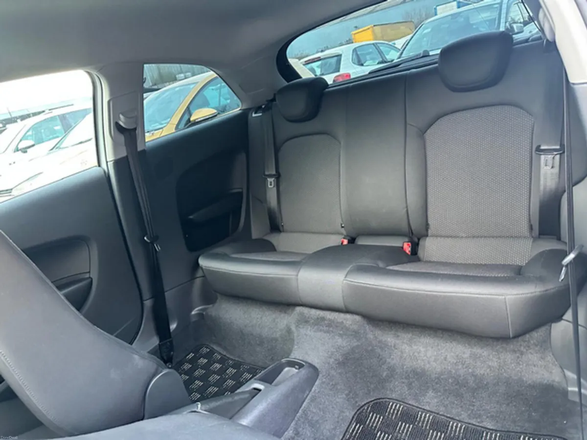 Audi A1 TFSI 1.0 L Petrol Automatic Low Mileage (8 - Image 3